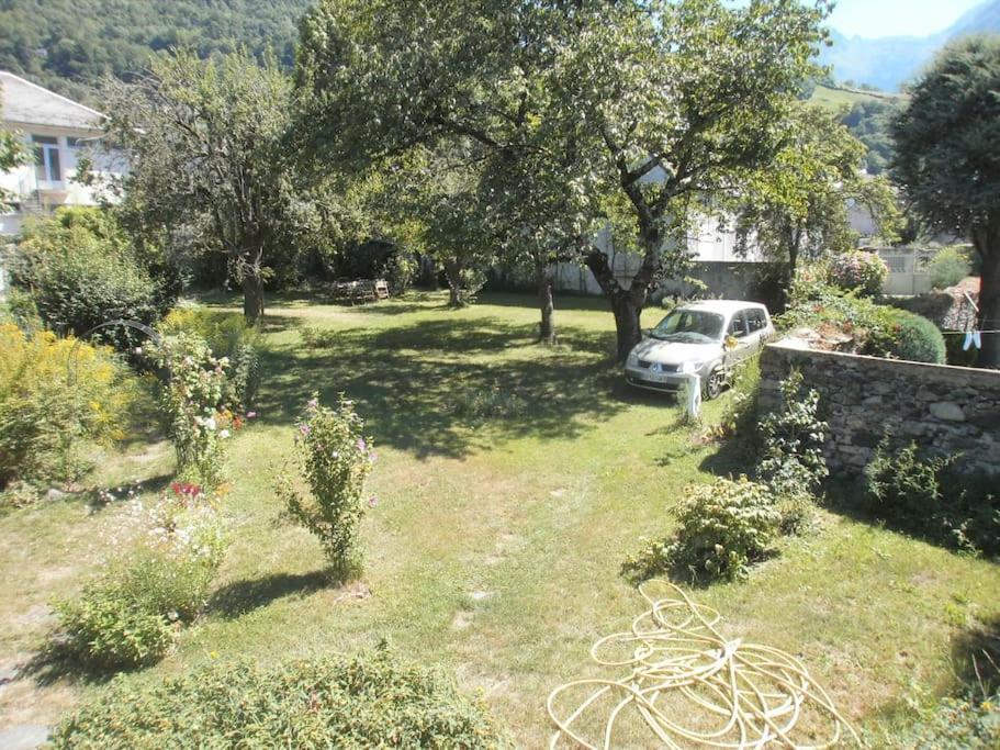 Magnifique Maison De Maitre Du 18E Avec Jardin Luz-Saint-Sauveur Exterior foto